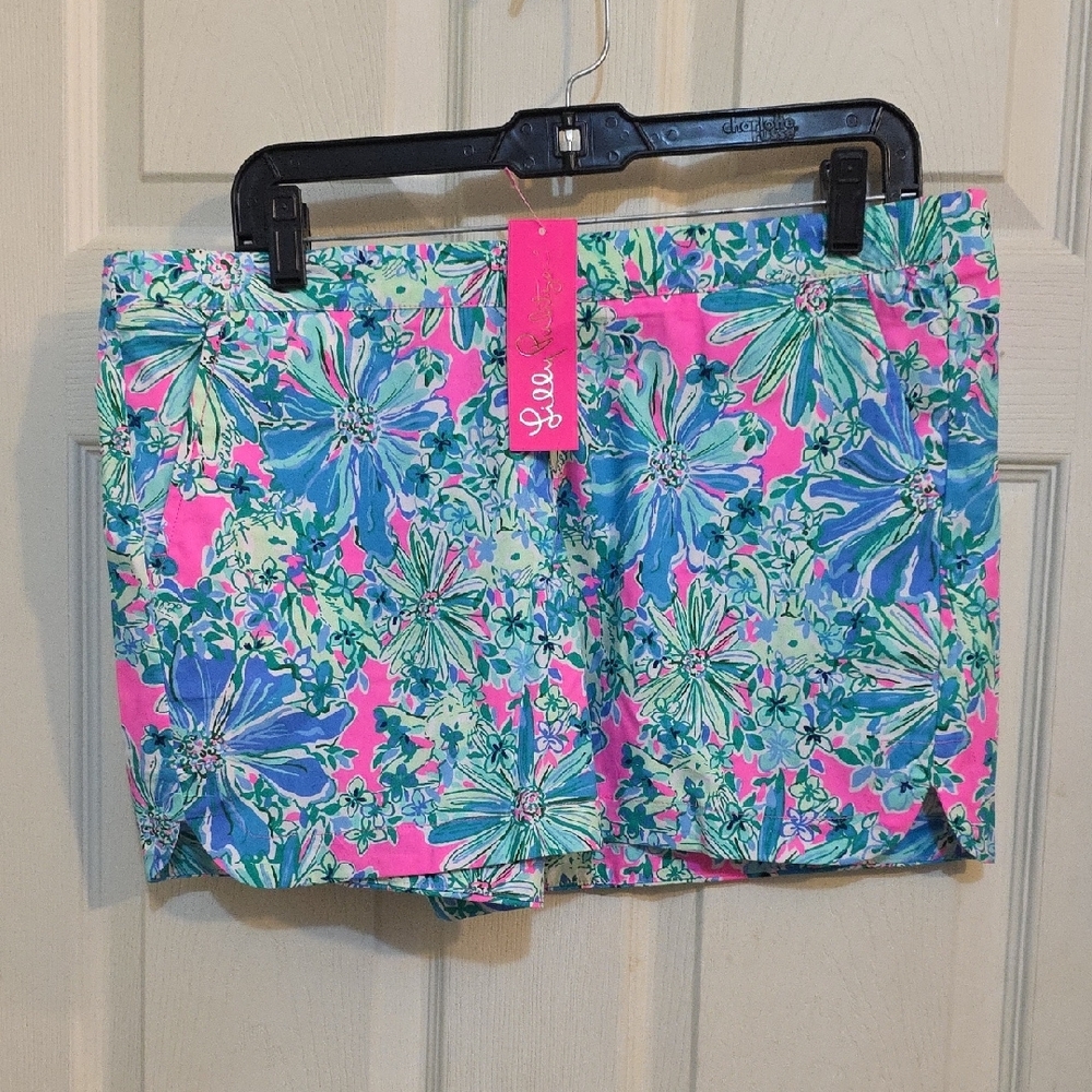 Lilly Pulitzer Women's Floral Shorts - Pink and Blue